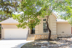 10-Lakewood-Circle-01