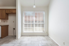 1302-Roadrunner-Drive-11