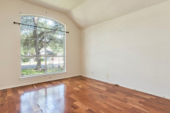 1302-Roadrunner-Drive-24