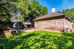 1302-Roadrunner-Drive-29