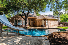 1302-Roadrunner-Drive-31