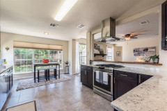 1812-Lion-Heart-Dr-14