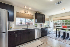 1812-Lion-Heart-Dr-15