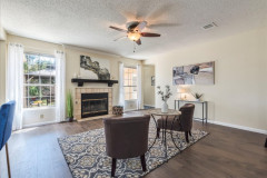 1812-Lion-Heart-Dr-09