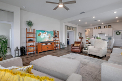 1944-Colonial-Avenue-08