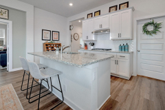 1944-Colonial-Avenue-11