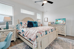 1944-Colonial-Avenue-16