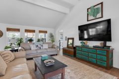 207_Round_Rock_Road_0007