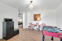 207_Round_Rock_Road_0018