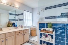 20-20masterBath