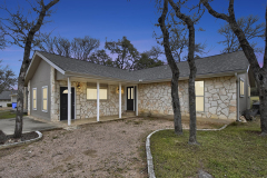 24-Stonehouse-Circle-01