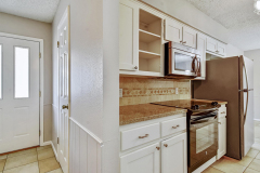 24-Stonehouse-Circle-04