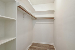 24-Stonehouse-Circle-21