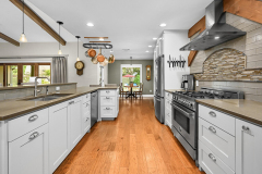 2400-Muirfield-Cir-05