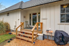 300-Mill-Race-Ln-8-06