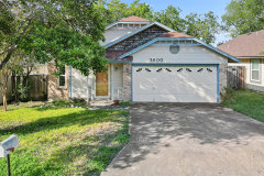 3600-Stoney-Meadow-St-01