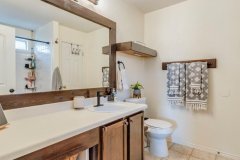 15-19masterBath