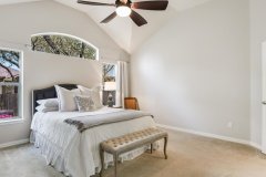 08-Main-Bedroom