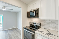 6718-Silvermine-Dr-804-18