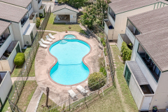 6718-Silvermine-Dr-804-35