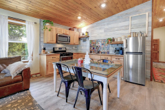 7655-Mount-Sharp-Road-10