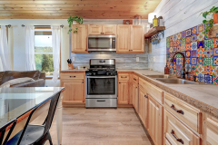 7655-Mount-Sharp-Road-12