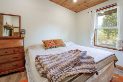 7655-Mount-Sharp-Road-19