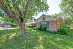 807-Ross-Circle-03