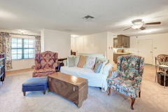807-Ross-Circle-07