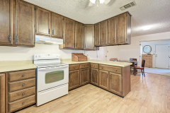 807-Ross-Circle-15