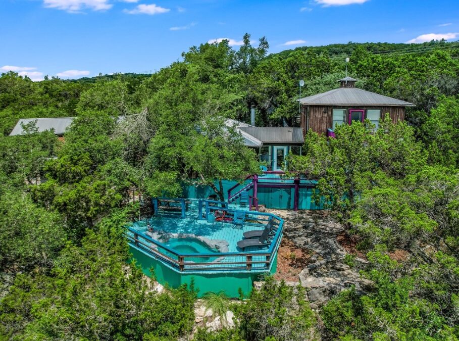1411 Deer Lake Rd, Wimberley, TX 78676