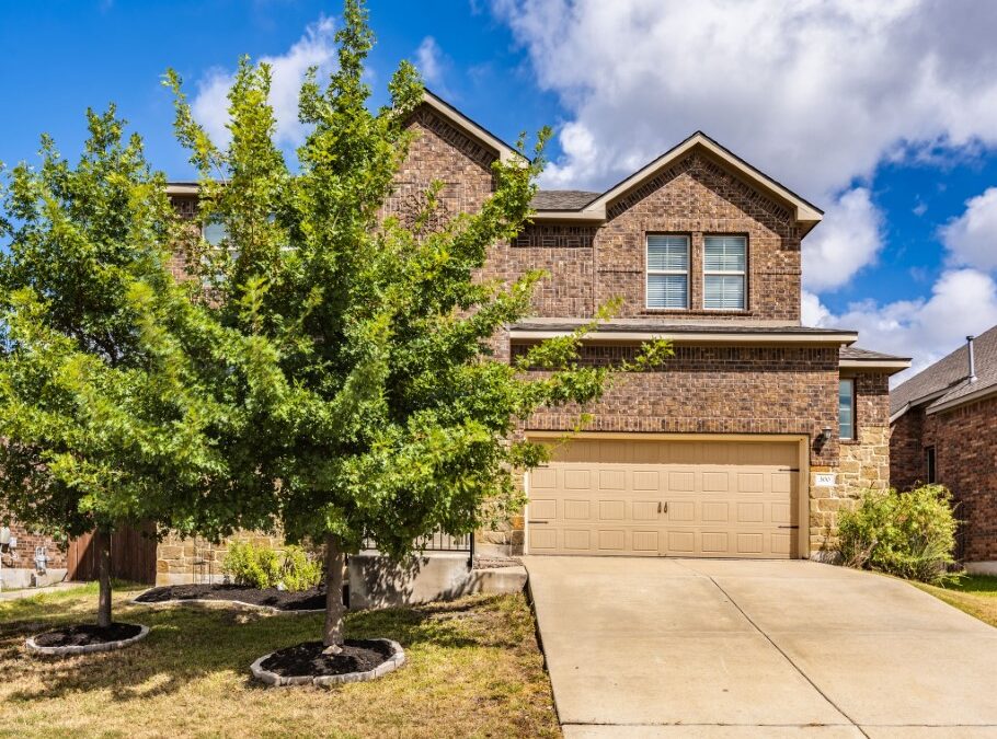 300 Seminole Canyon Dr, Georgetown, TX 78628 – Parkside at Mayfield Ranch