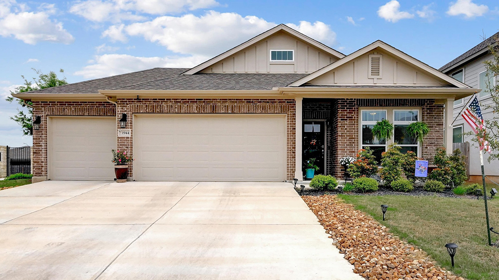 1944 Colonial Avenue, New Braunfels, TX 78130