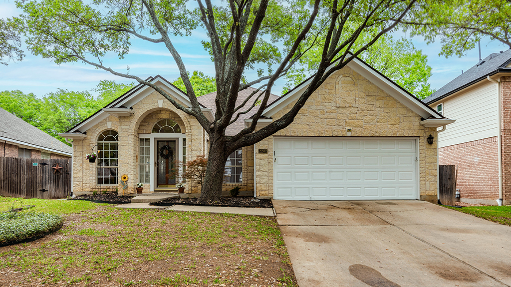 2204 Rodeo Drive, Austin, TX 78727