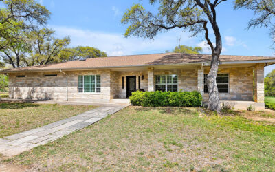 297 Carpers Trail, Fischer, TX 78623