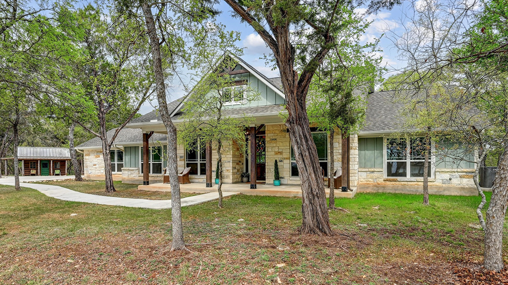 300 Wilson Creek Circle, Wimberley, TX 78676