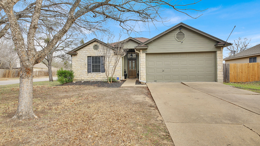 7209 Apperson Street, Del Valle, TX 78617